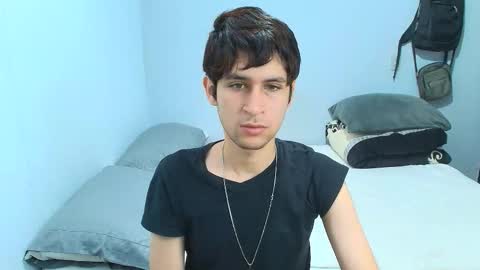 Snapshot of mr_erik_grey chatting on 14, 12, 2025 Mr. Erik Grey online show from 14, 12, 2025