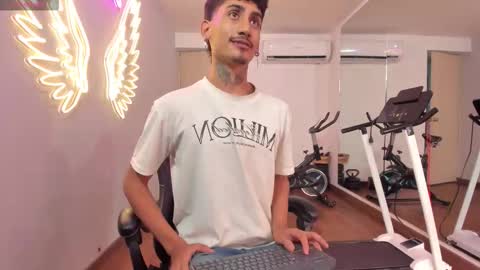 Snapshot of mr_strike chatting on 8, 11, 2025 MR online show from 8, 11, 2025