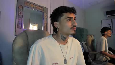 Snapshot of mr_strike chatting on 2, 12, 2025 MR online show from 2, 12, 2025