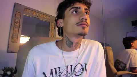 Snapshot of mr_strike chatting on 17, 12, 2025 MR online show from 17, 12, 2025