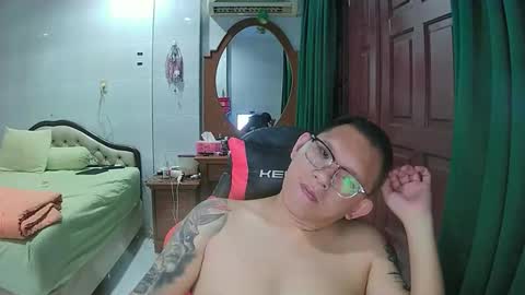 mr_thick89 online show from 5, 11, 2025