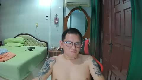 mr_thick89 online show from 18, 11, 2025