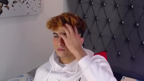 Snapshot of mr_williseo chatting on 1, 12, 2025 williseo online show from 1, 12, 2025