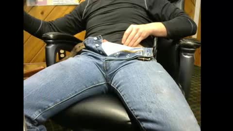 Snapshot of mr_x7333 chatting on 17, 11, 2025 mr_x7333 online show from 17, 11, 2025