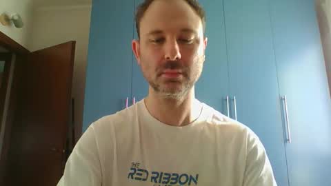 mravocado6 online show from 11, 2, 2026