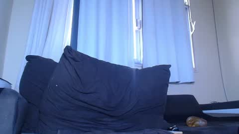 Snapshot of mrbrown_strong chatting on 17, 12, 2024 mr brown online show from 17, 12, 2024