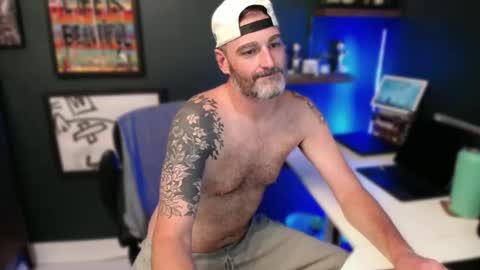 mrexhibits online show from 6, 10, 2025