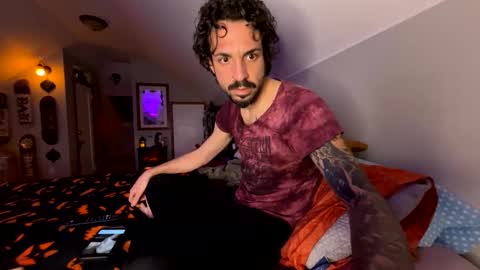 Snapshot of mrfanceypants chatting on 17, 11, 2025 mrfanceypants online show from 17, 11, 2025