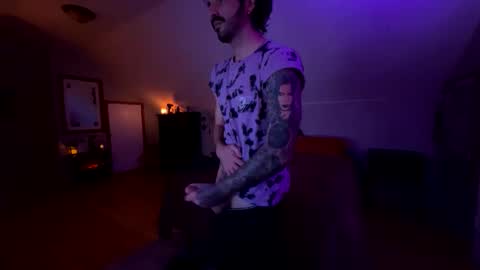 Snapshot of mrfanceypants chatting on 18, 12, 2025 mrfanceypants online show from 18, 12, 2025