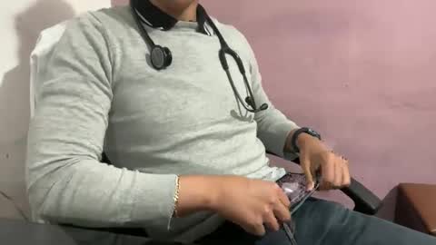 MrHeart online show from 2, 4, 2026