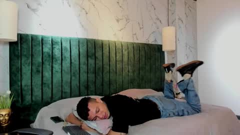 mrjustin_ online show from 17, 10, 2025