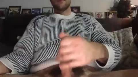 Snapshot of mrk_94 chatting on 19, 12, 2025 MRK 94 online show from 19, 12, 2025