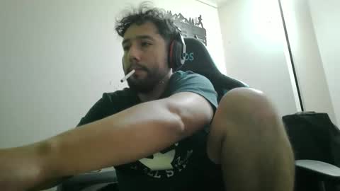 Snapshot of mrlilnice chatting on 4, 4, 2026 mrlilnice online show from 4, 4, 2026