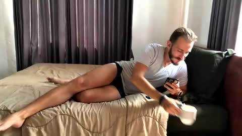 Max online show from 17, 10, 2025