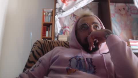 Snapshot of mrn0ice chatting on 22, 10, 2025 MR NO ICE online show from 22, 10, 2025