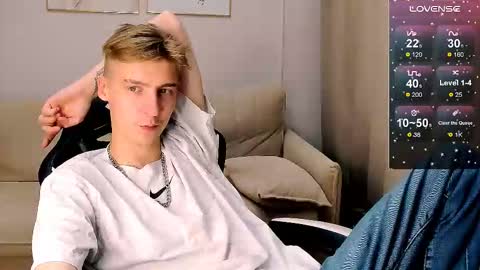 Adam online show from 19, 10, 2025