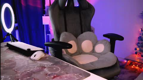 YOUR OWNER online show from 1, 1, 2025