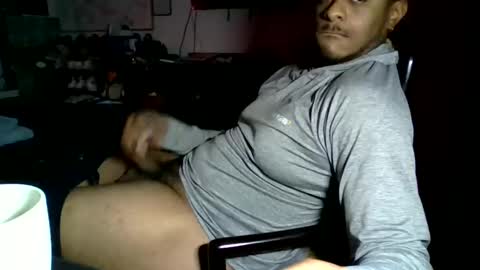 Snapshot of mrthicknlong6 chatting on 25, 12, 2024 mrthicknlong6 online show from 25, 12, 2024