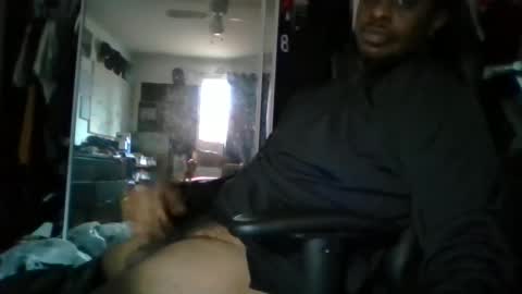 Snapshot of mrthicknlong6 chatting on 30, 12, 2024 mrthicknlong6 online show from 30, 12, 2024