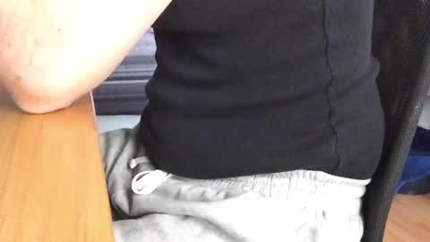 Snapshot of mrtsch chatting on 28, 11, 2025 Tony online show from 28, 11, 2025