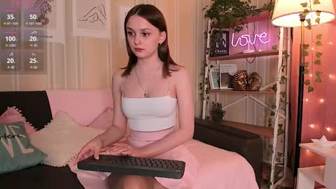 Elizabeth online show from 7, 10, 2025