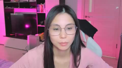 Snapshot of ms_emily_ chatting on 11, 4, 2026 ms_emily_ online show from 11, 4, 2026