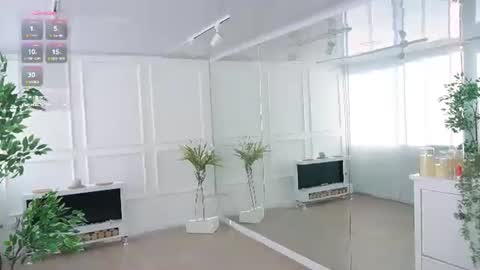 Snapshot of ms_lawless chatting on 3, 2, 2025 Samantha online show from 3, 2, 2025