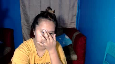 Nathalie online show from 6, 2, 2025