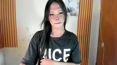 Snapshot of ms_selenaxx chatting on 23, 10, 2025 selena online show from 23, 10, 2025