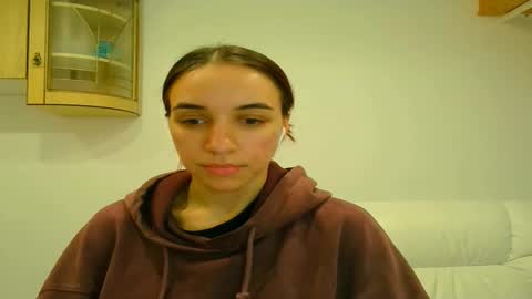 ms_sophiee online show from 22, 1, 2025