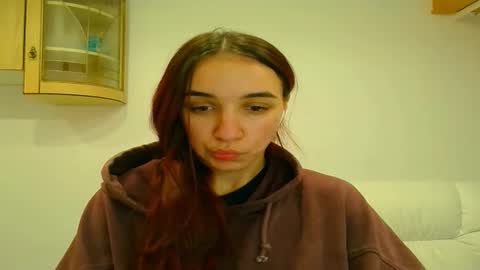 ms_sophiee online show from 22, 1, 2025