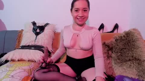 Miss Justine online show from 16, 12, 2024