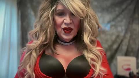 Snapshot of mskarentoy chatting on 20, 10, 2025 mskarentoy online show from 20, 10, 2025