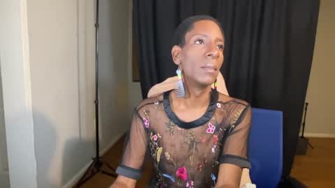 Merlin Mystique online show from 16, 12, 2025