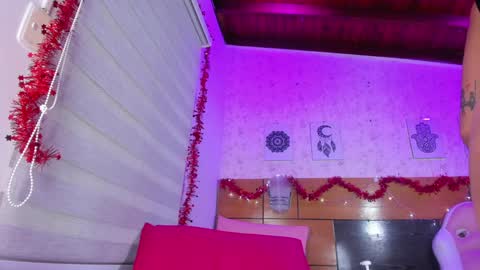 Manuela  online show from 31, 12, 2024