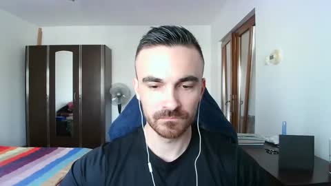 Victor online show from 15, 11, 2025