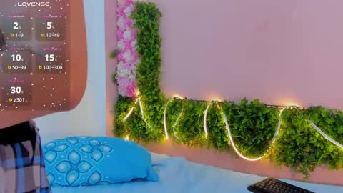 Snapshot of mulan_queen chatting on 6, 3, 2025 Mulan online show from 6, 3, 2025