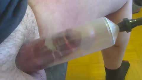 Snapshot of multiplecumandorgasm chatting on 5, 3, 2025 Juicy German Cock online show from 5, 3, 2025