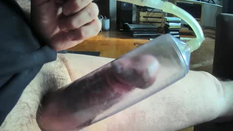 Snapshot of multiplecumandorgasm chatting on 22, 11, 2025 Juicy German Cock online show from 22, 11, 2025