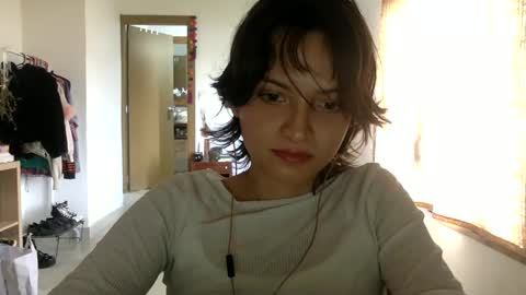   online show from 17, 12, 2024