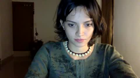   online show from 14, 2, 2025