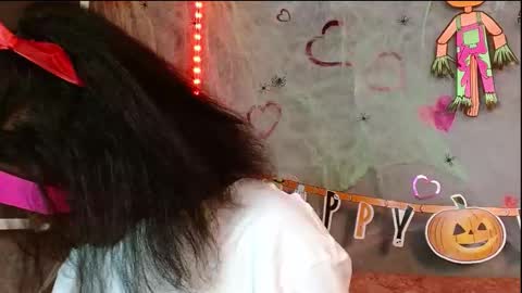 Snapshot of mupitta_sweett chatting on 27, 10, 2025 Leidy online show from 27, 10, 2025