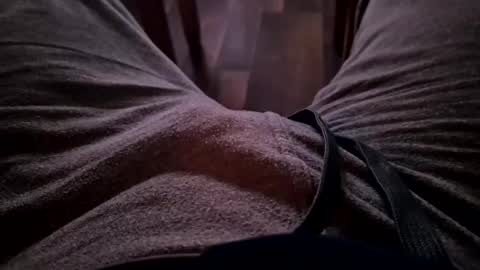 Snapshot of muppajon chatting on 19, 10, 2025 jon online show from 19, 10, 2025