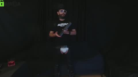 Snapshot of muratturkei chatting on 1, 11, 2025 MasterBros online show from 1, 11, 2025