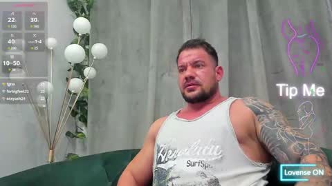 MuscleMonster31 online show from 2, 3, 2025