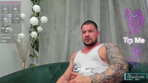 MuscleMonster31 online show from 3, 3, 2025