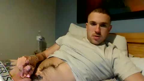 muscleshow00 online show from 8, 1, 2026