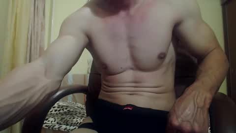 Snapshot of musculargod chatting on 11, 11, 2025 SexyMuscled online show from 11, 11, 2025
