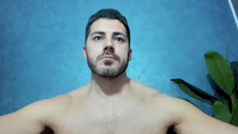 muscularmaster onlyfans online show from 17, 12, 2024