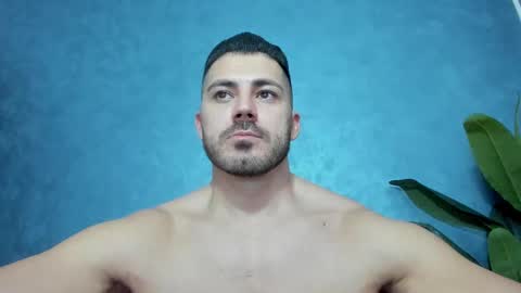 muscularmaster onlyfans online show from 26, 12, 2024